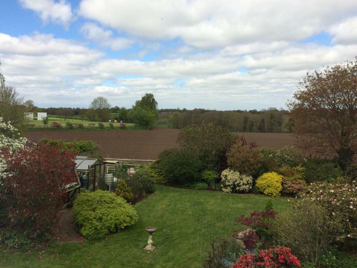 Porthkerry House Bed And Breakfast Little Budworth Екстер'єр фото