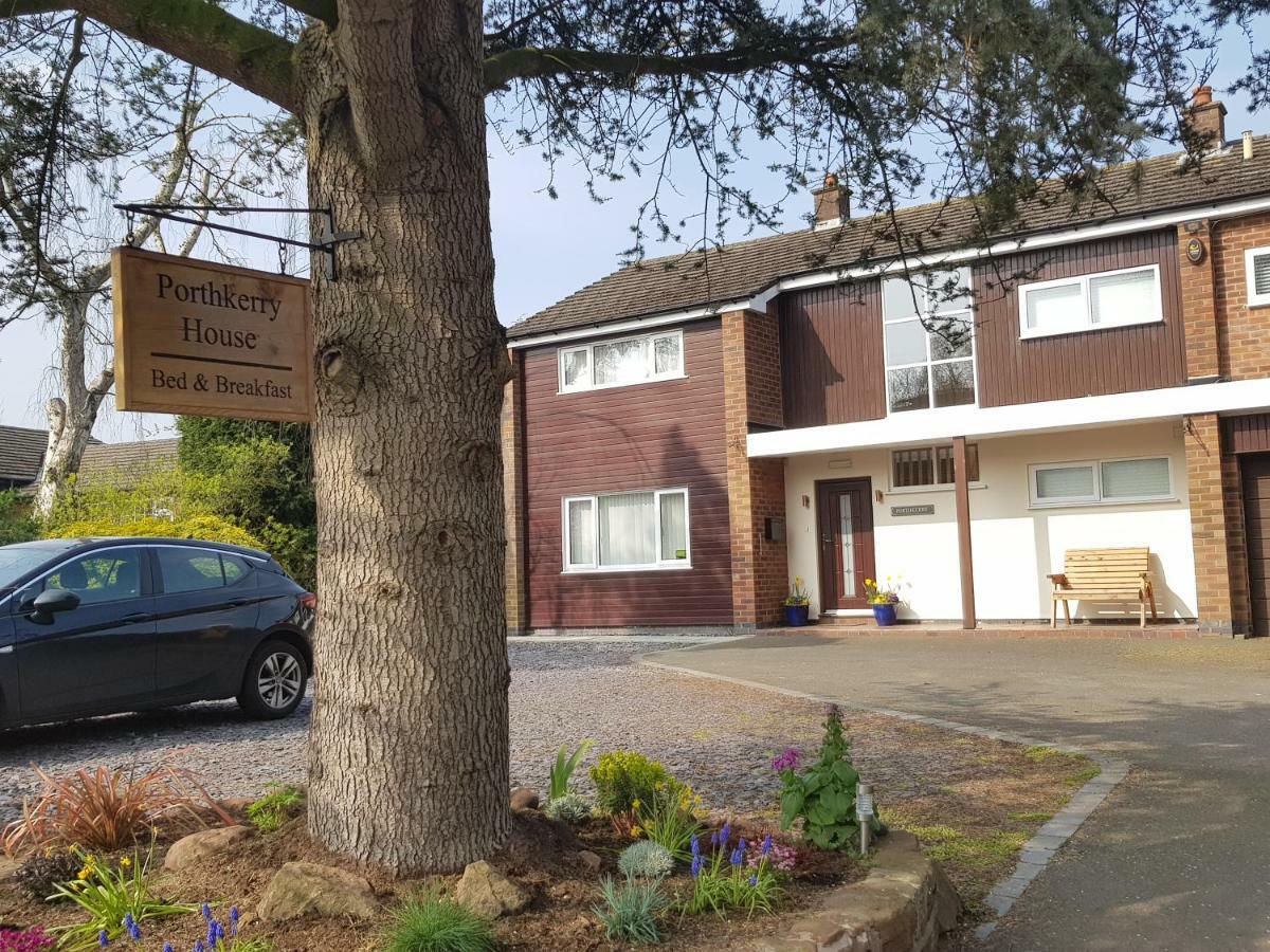 Porthkerry House Bed And Breakfast Little Budworth Екстер'єр фото